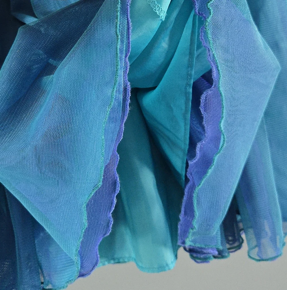 Girls (6) Blue Hue Special Dress Flower Girl - Picture 4 of 4